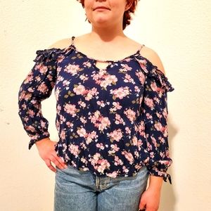 Hollister floral top